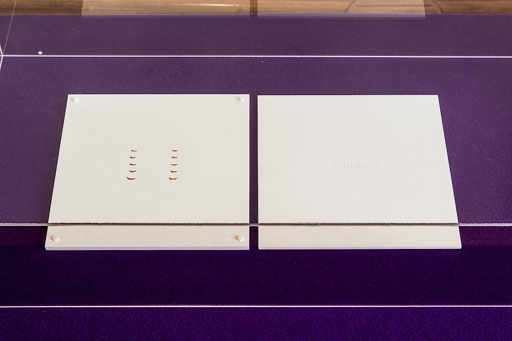 Werk Nr. 278. Gold unter meinen Fingernägeln