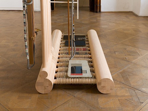 discrepancies with W.W. (in company